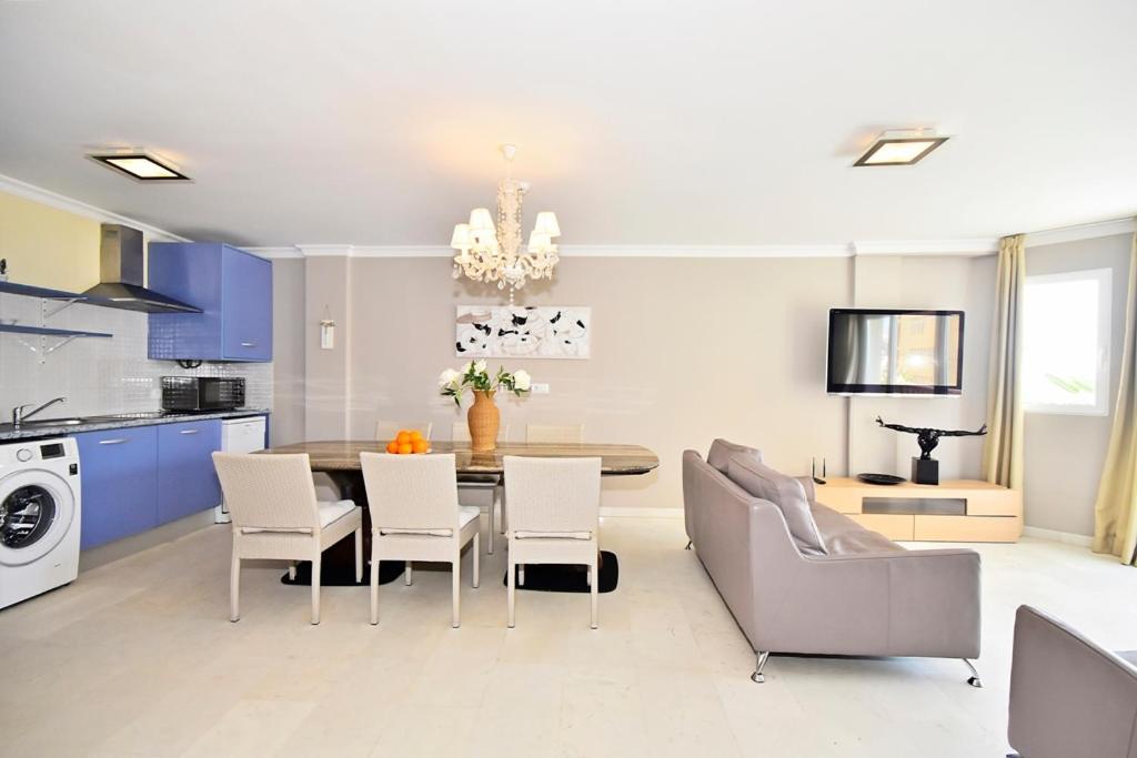 Aparthotel Ola Blanca Кала-де-Финистрат Номер фото